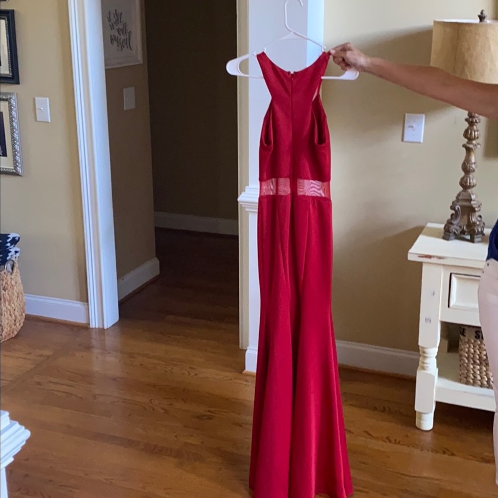 Red dress - Picture 2 of 5